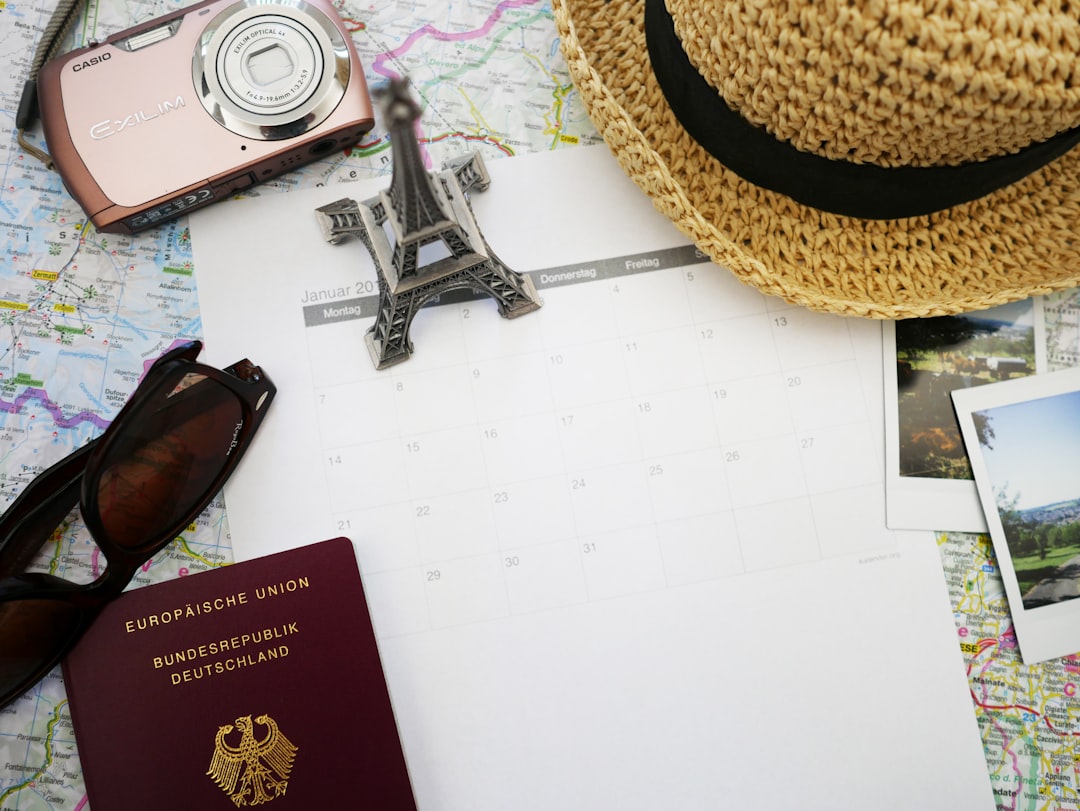 PTO-Maxxing Vacation Scheduling Trend 2026: How to Maximize Your Paid Time Off for Extended Travel